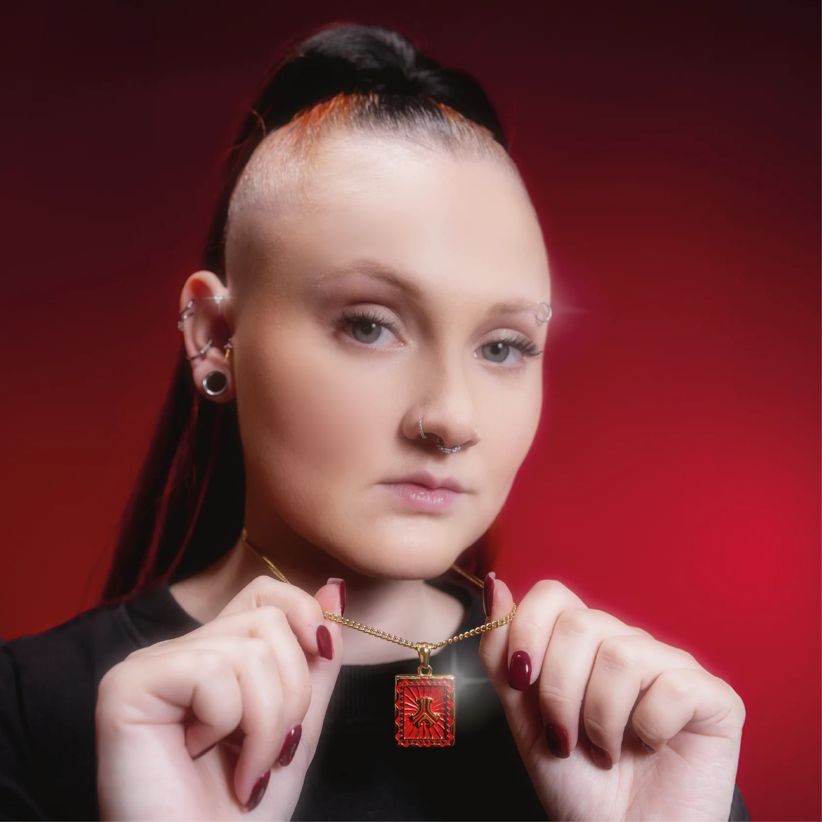 Defqon.1 Gold Necklace - Image 4