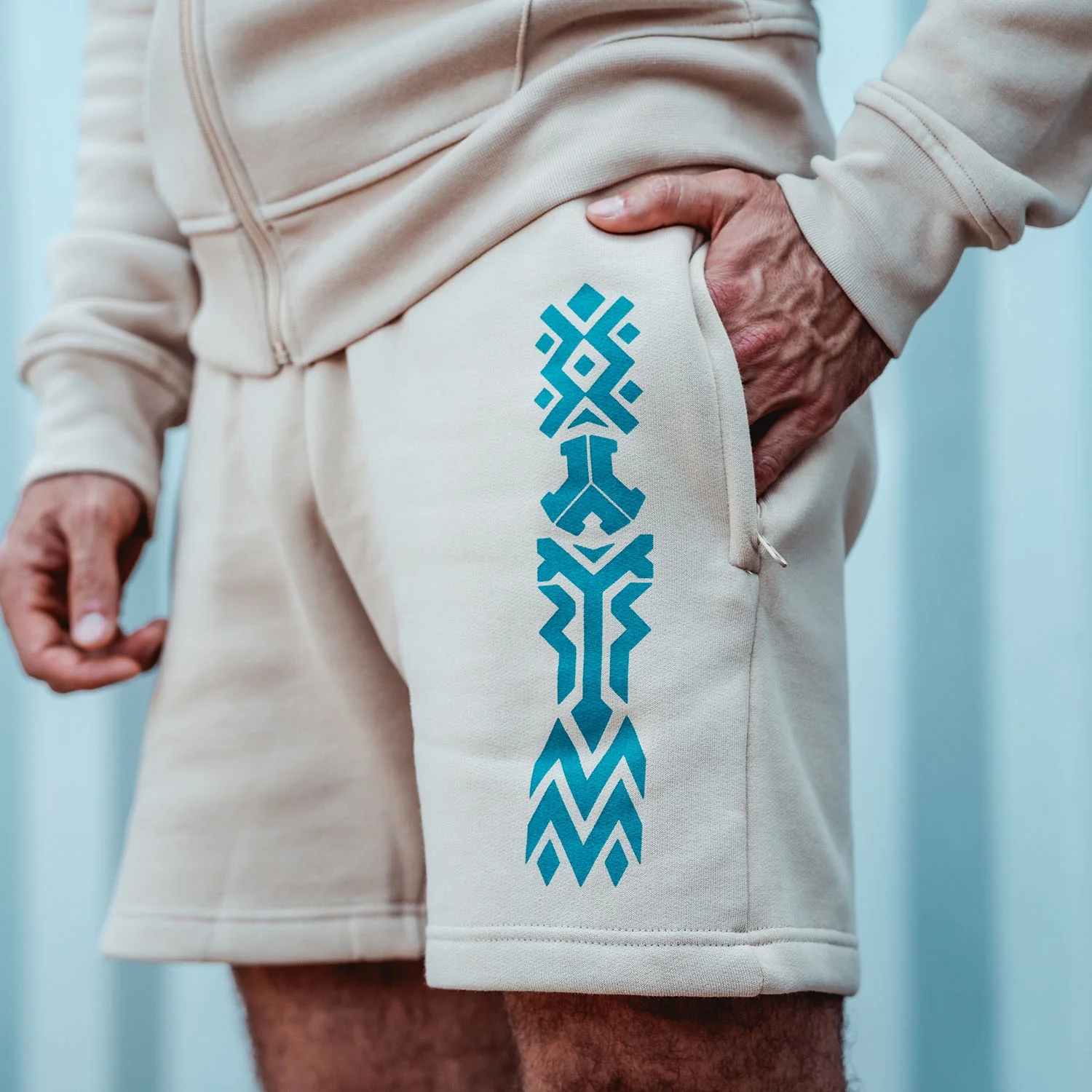 Defqon.1 Taupe shorts - Image 5
